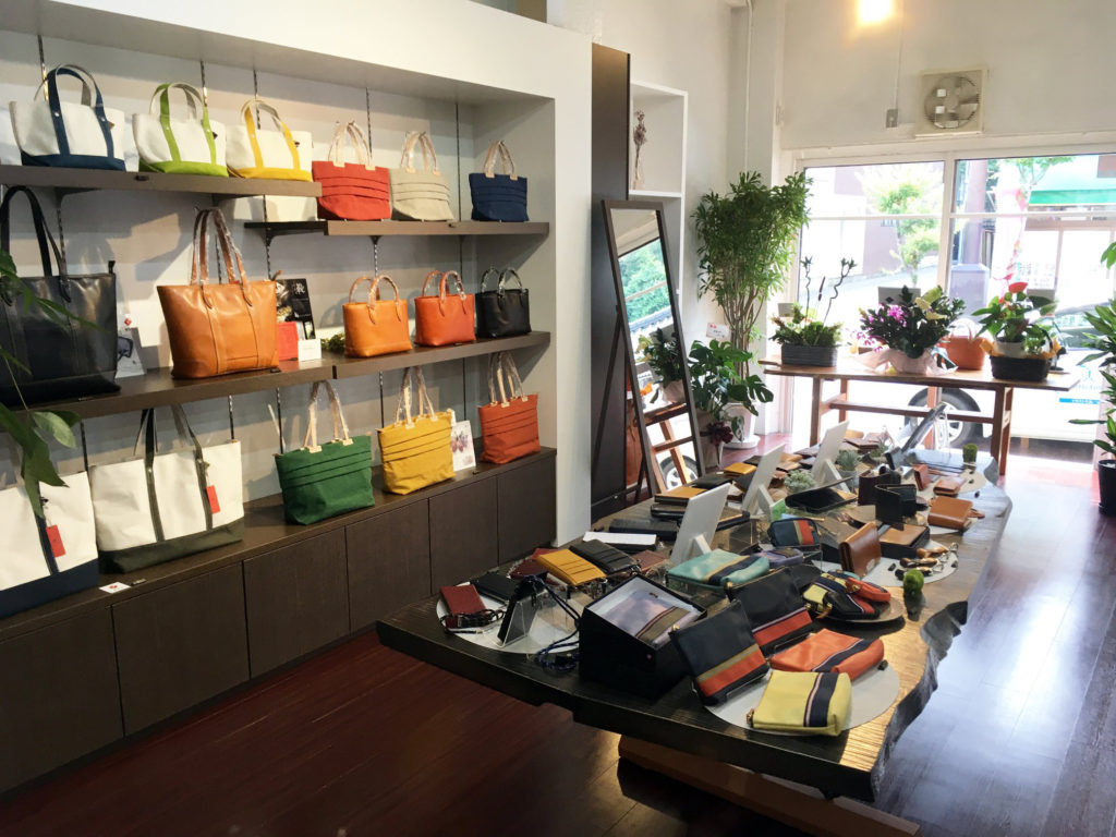 玄武様：店内風景