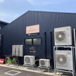 sucre様屋外壁面看板